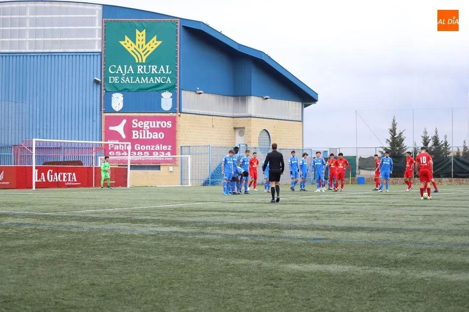 Foto 7 - El Santa Marta DHJ es remontado por el Getafe y podr&iacute;a acabar la jornada en descenso (1-3)