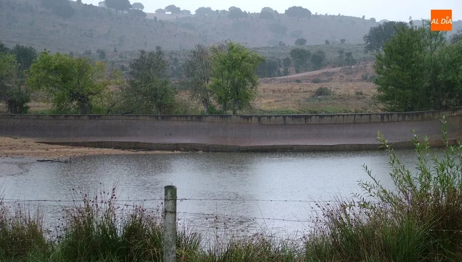 Zona de captación sobre el río Yeltes de la que se abastece Villavieja de Yeltes / CORRAL