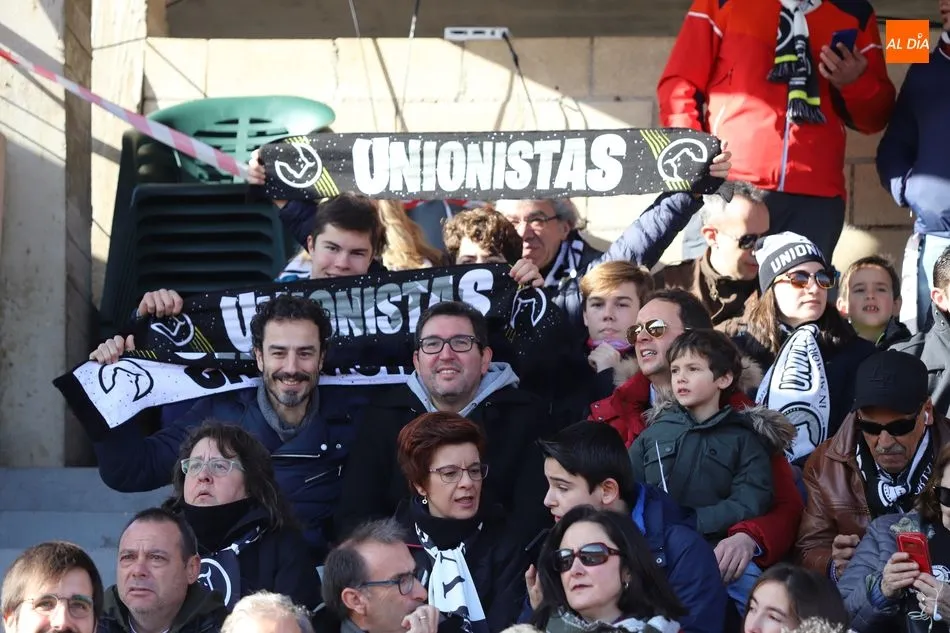Foto 10 - La afici&oacute;n de Unionistas vibra con su equipo con el Alav&eacute;s &lsquo;B&rsquo;
