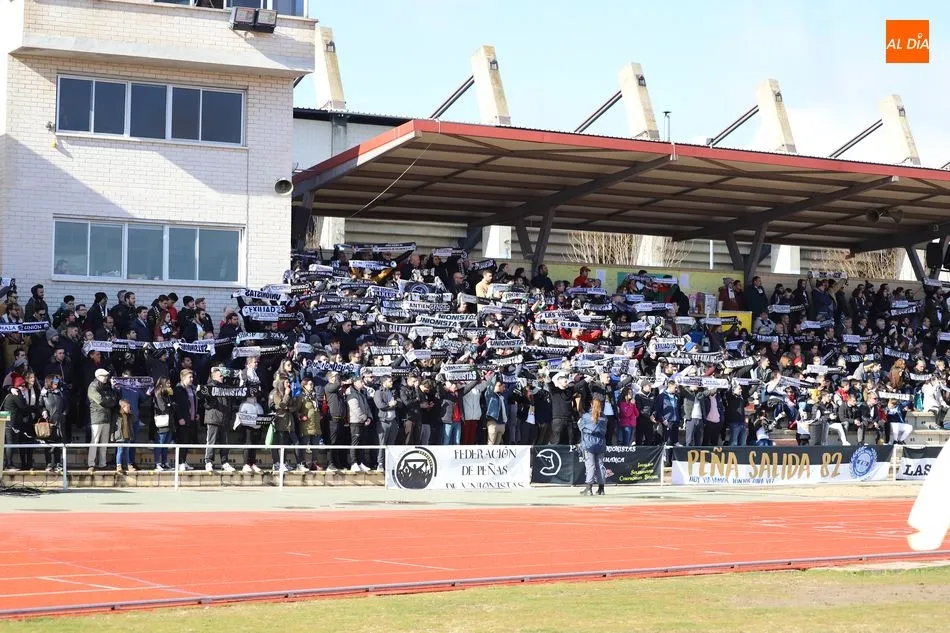 Foto 9 - La afici&oacute;n de Unionistas vibra con su equipo con el Alav&eacute;s &lsquo;B&rsquo;