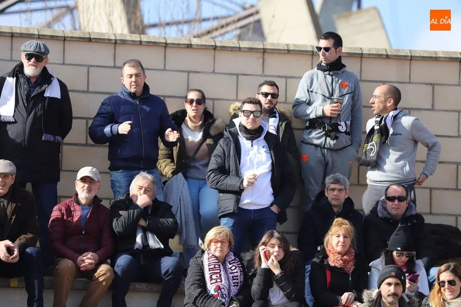 Foto 6 - La afici&oacute;n de Unionistas vibra con su equipo con el Alav&eacute;s &lsquo;B&rsquo;