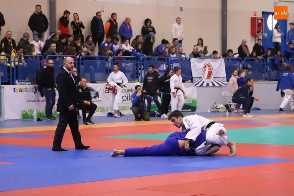 Foto 3 - Excelente nivel en la&nbsp;Copa de Espa&ntilde;a Junior &lsquo;Memorial Inmaculada Hern&aacute;ndez&rsquo; de Judo