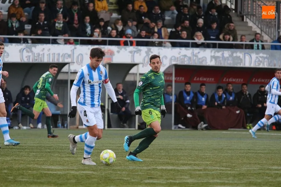 Foto 5 - Un Guijuelo en clara mejor&iacute;a vence con autoridad a la Real Sociedad B (3-0)