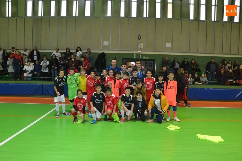 Foto 5 - El III Alev&iacute;n A se toma la revancha en el derby fratricida del Club en medio de un ambientazo  