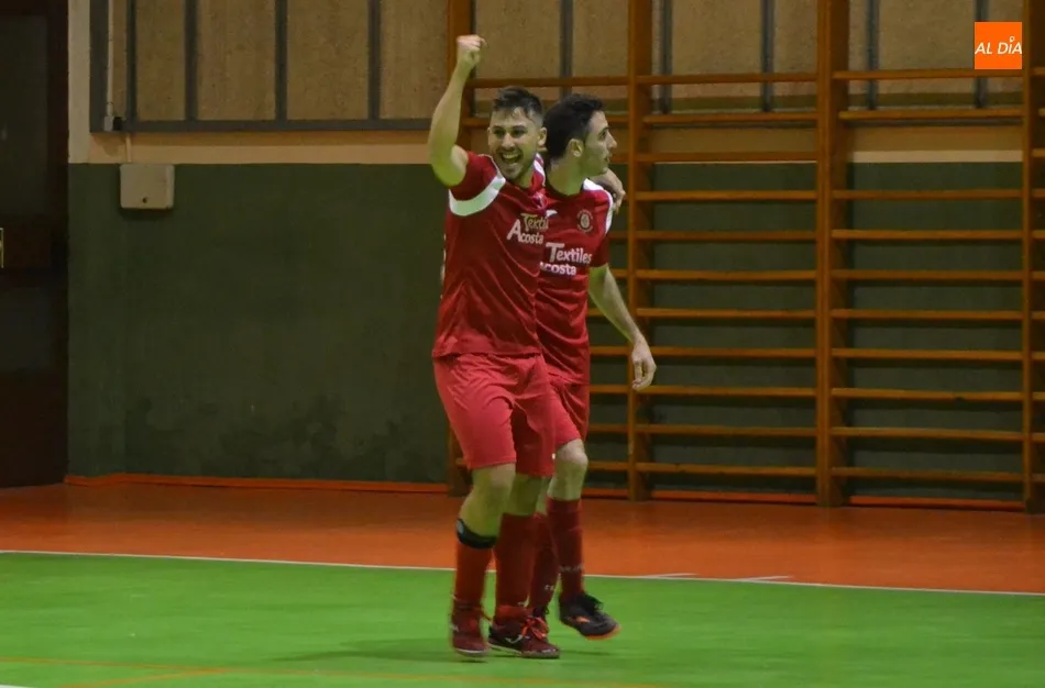 El III Senior desaprovecha lo que no está escrito pero logra volver a la senda de la victoria  