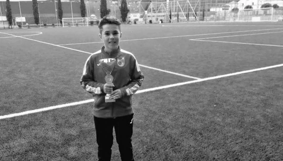 Edu, en el campo Vicente del Bosque