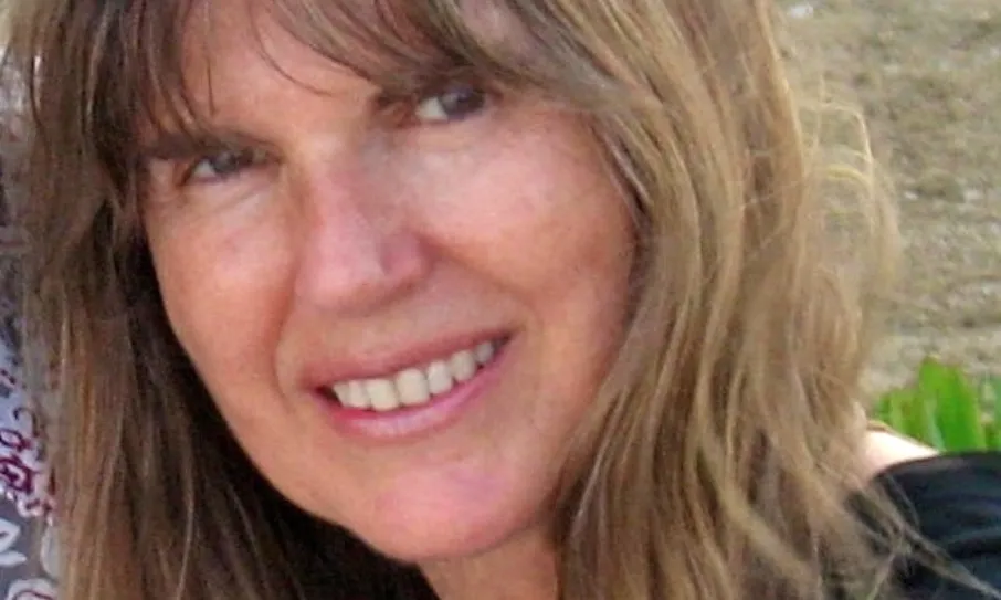 Marga Clark, poeta y fotógrafa