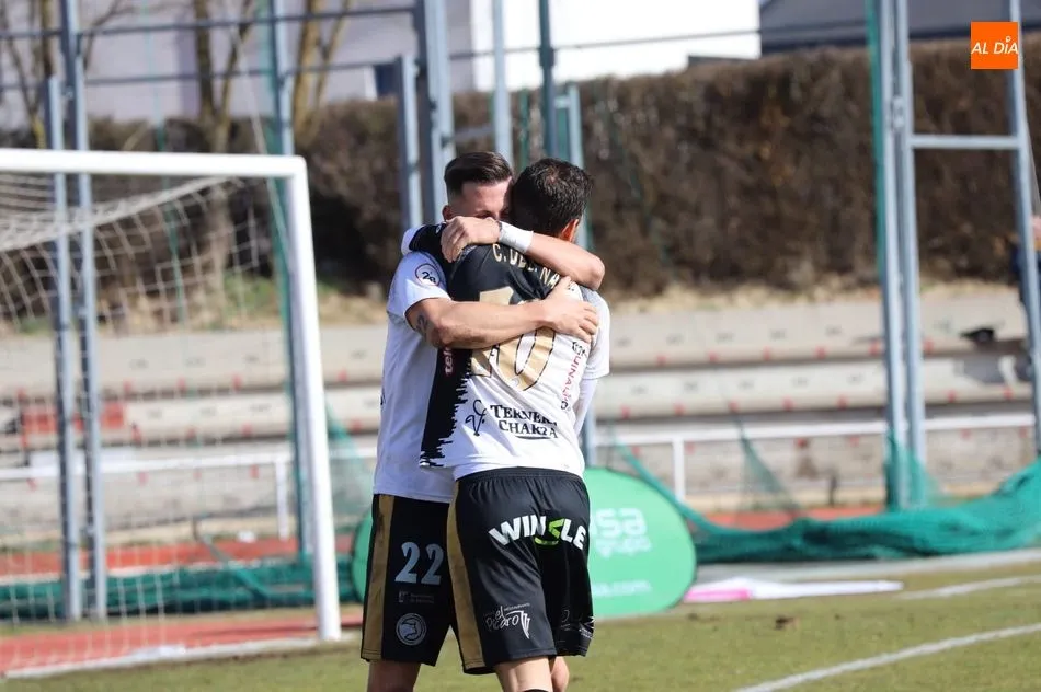 Unionistas festeja un tanto de Góngora