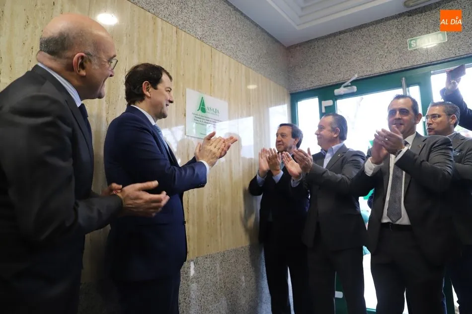 Foto 2 - Barato pide &ldquo;un decreto ley que no permita vender un producto por debajo de los costes de...