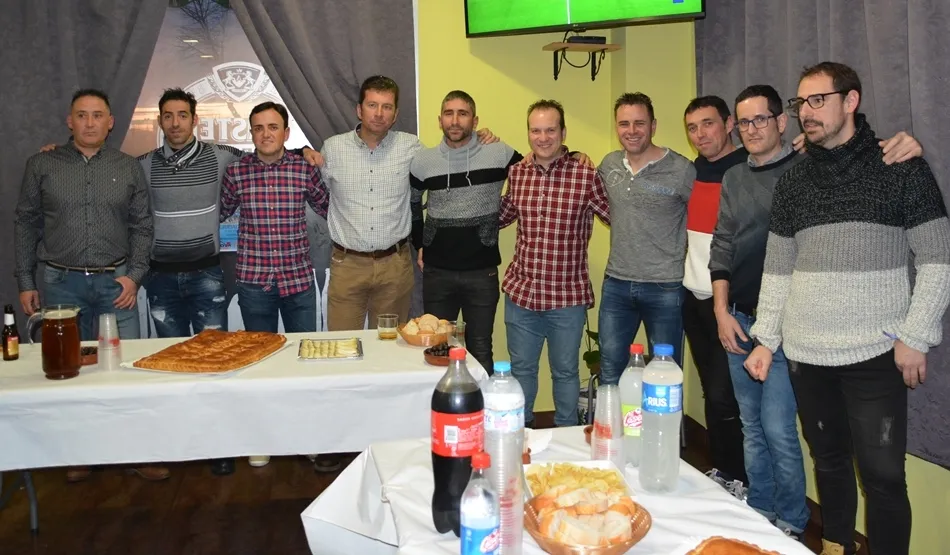 Foto 8 - El Club J&oacute;venes Ciclistas Mirobrigenses festeja sobre ruedas su 30&ordm; Aniversario  