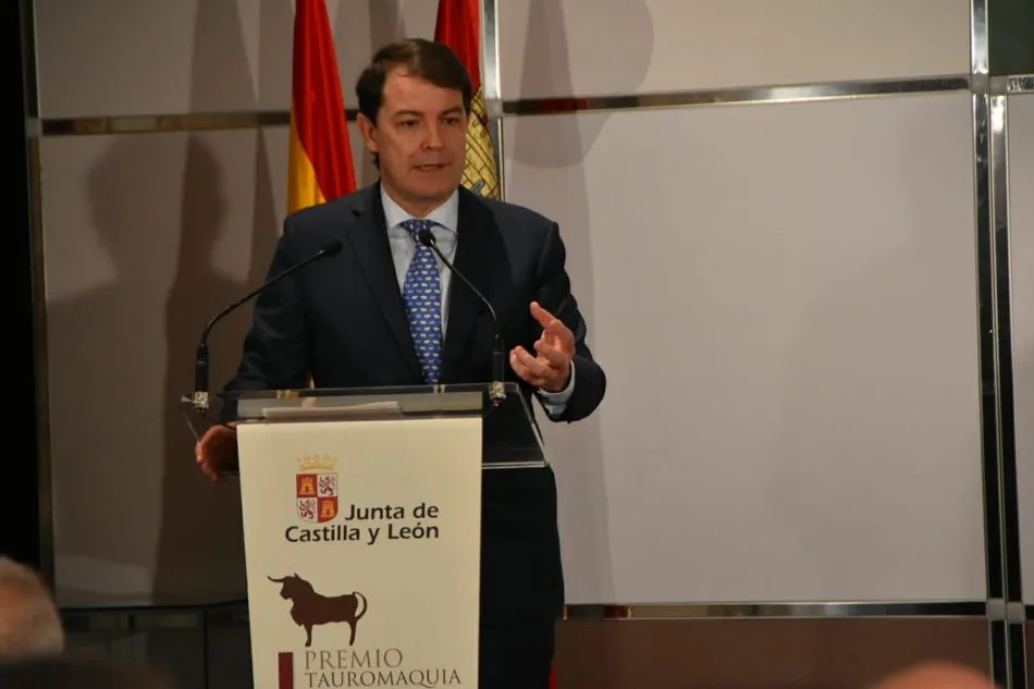 Foto 8 - Homenaje a "una excelente labor formativa" durante la entrega del Premio de Tauromaquia Castilla y...