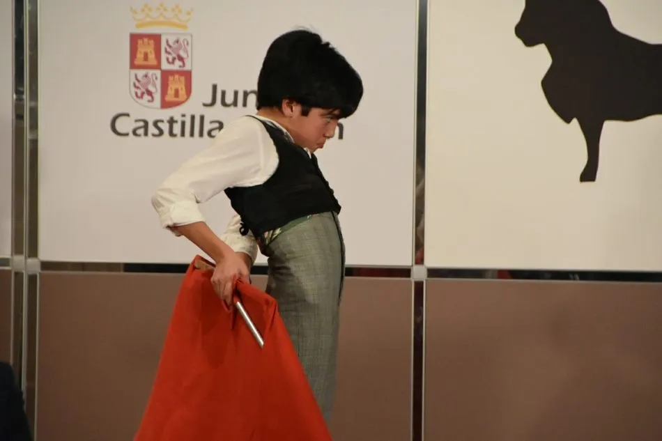 Foto 7 - Homenaje a "una excelente labor formativa" durante la entrega del Premio de Tauromaquia Castilla y...