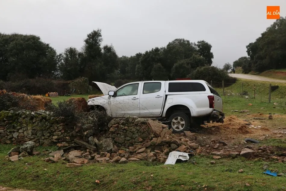 Foto 3 - Accidente mortal en Bogajo con un fallecido&nbsp;y cuatro heridos tras una salida de v&iacute;a  
