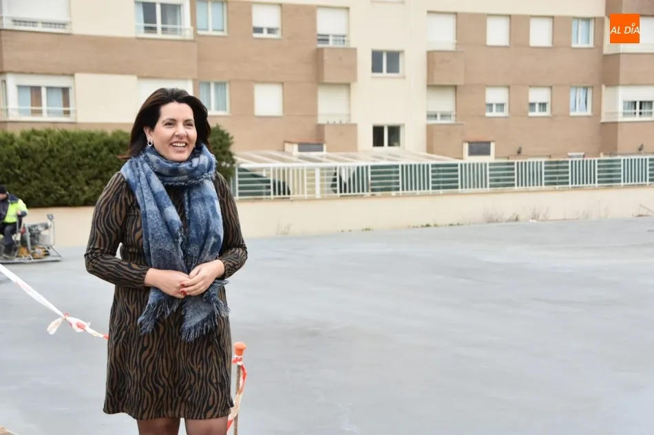 La concejal de Deportes, Silvia González, en la presentación de las obras.