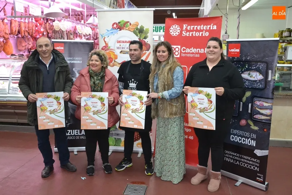 Regresa ‘Cocinamos en el Mercado’ con los concejales del Equipo de Gobierno como pinches  