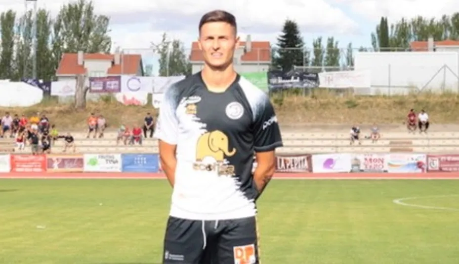 Santos, con la camiseta de Unionistas