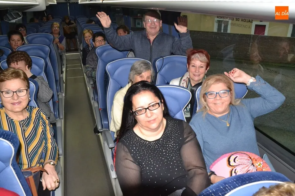 Una treintena de personas viaja desde Ciudad Rodrigo al programa ‘Sálvame’  