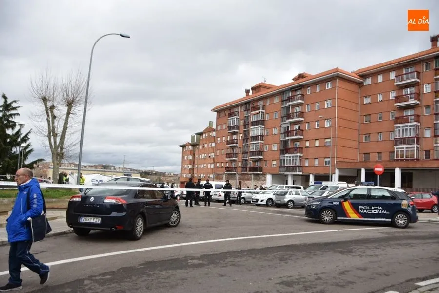 Calle Maestro Soler, acordonada tras el tiroteo. Foto de Paula Zorita