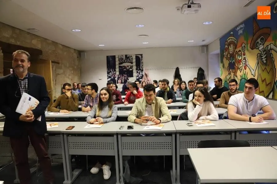 Presentación del Programa de Prototipos Orientados al Mercado en la Hospedería Fonseca. Foto de Lydia González