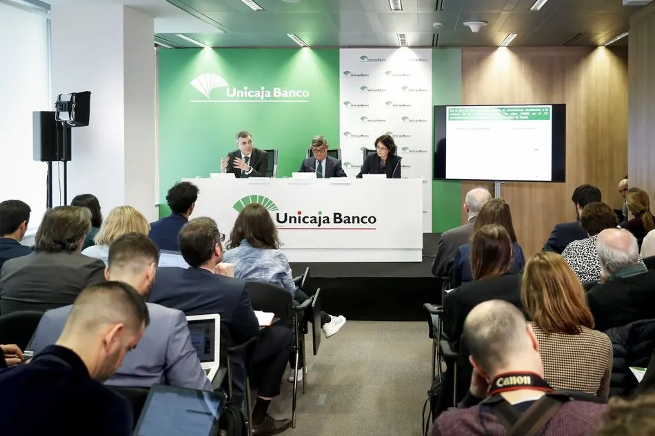 Foto 2 - El beneficio neto de Unicaja Banco crece un 12,9% hasta 172 millones de euros en el ejercicio 2019  