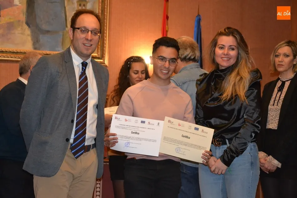 Foto 9 - Entregados los diplomas a los 7 alumnos de la acci&oacute;n &lsquo;Ciudad Rodrigo en Verde&rsquo;  
