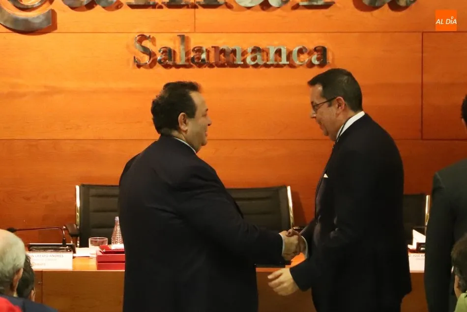 Foto 5 - Ma&ntilde;ueco elogia el papel dinamizador de las c&aacute;maras&nbsp;y les tiende la mano &ldquo;para ayudar a que se...