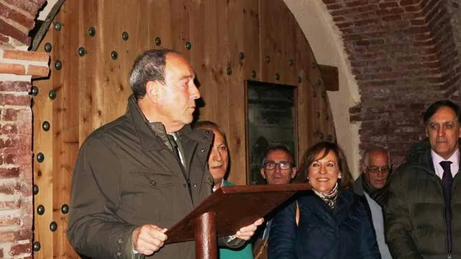 Foto 2 - El alcalde de Salamanca se une al D&iacute;a del socio y del jubilado de la empresa Mirat