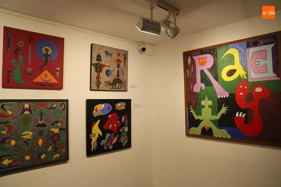 Foto 4 - &lsquo;Color y negro&rsquo;, 65 obras de Ramiro Tapia se exponen en la sala La Salina