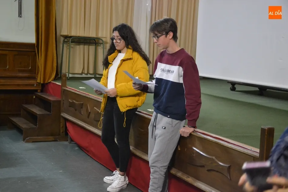 Foto 2 - El IES Fray Diego recibe a la secci&oacute;n biling&uuml;e del IES Sierra de Santa B&aacute;rbara de Plasencia  