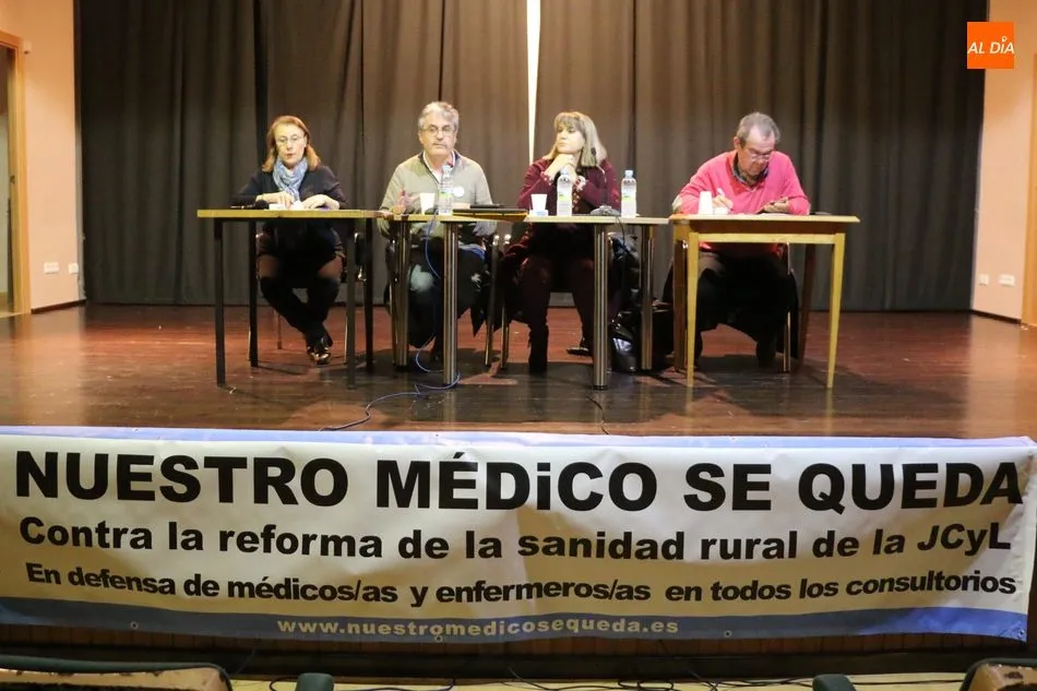 Foto 9 - Villarino alza la voz contra la reestructuraci&oacute;n sanitaria  