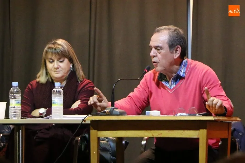 Foto 4 - Villarino alza la voz contra la reestructuraci&oacute;n sanitaria  