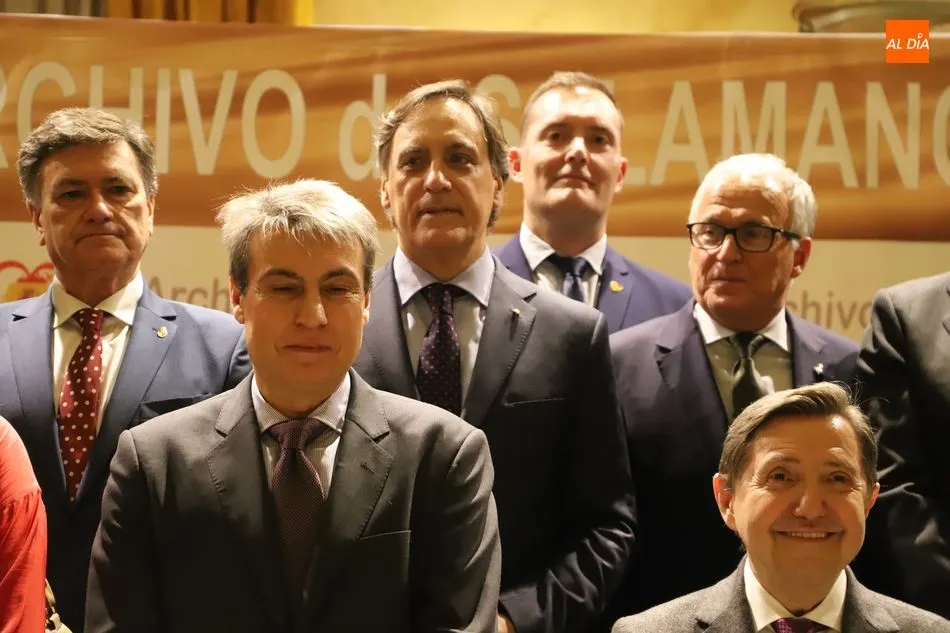 Foto 8 - Federico Jim&eacute;nez Losantos destaca en los III Premios Salvar el Archivo de Salamanca
