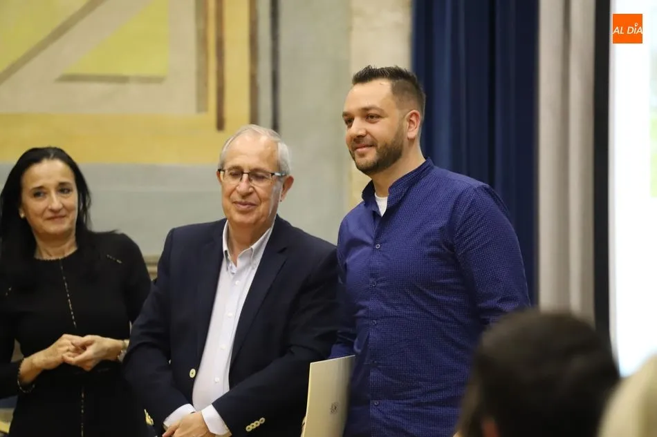 Foto 5 - ANPE da la bienvenida a los nuevos profesores y homenajea a los que se jubilan