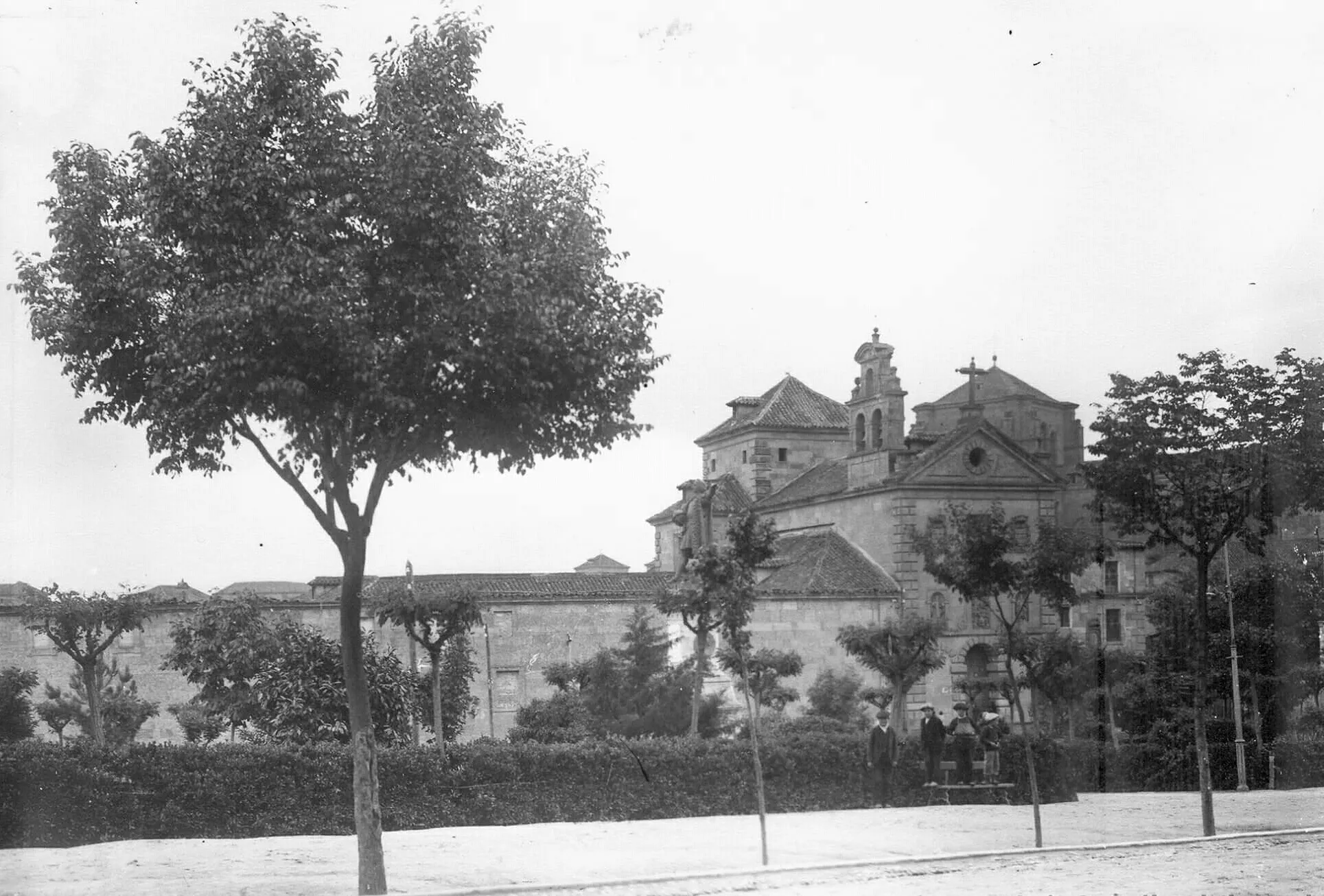 Foto 2 - &iquest;Hacia d&oacute;nde apunta Col&oacute;n?