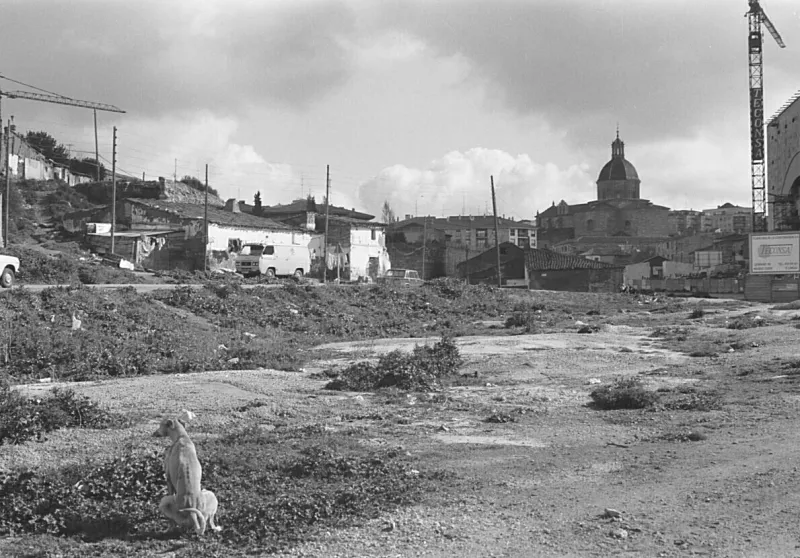Foto 3 - El barrio de los Milagros y su deterioro en el XX