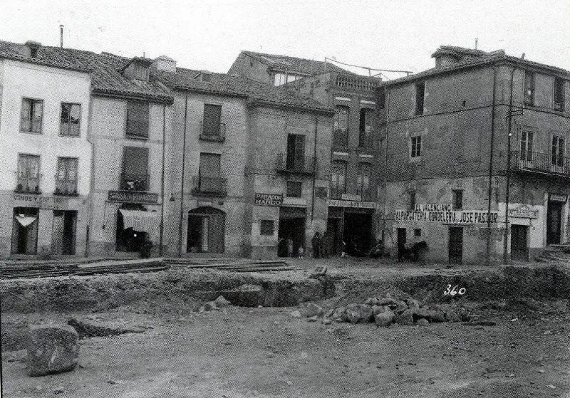 Foto 3 - La plaza del Peso, m&aacute;s de 300 a&ntilde;os de historia