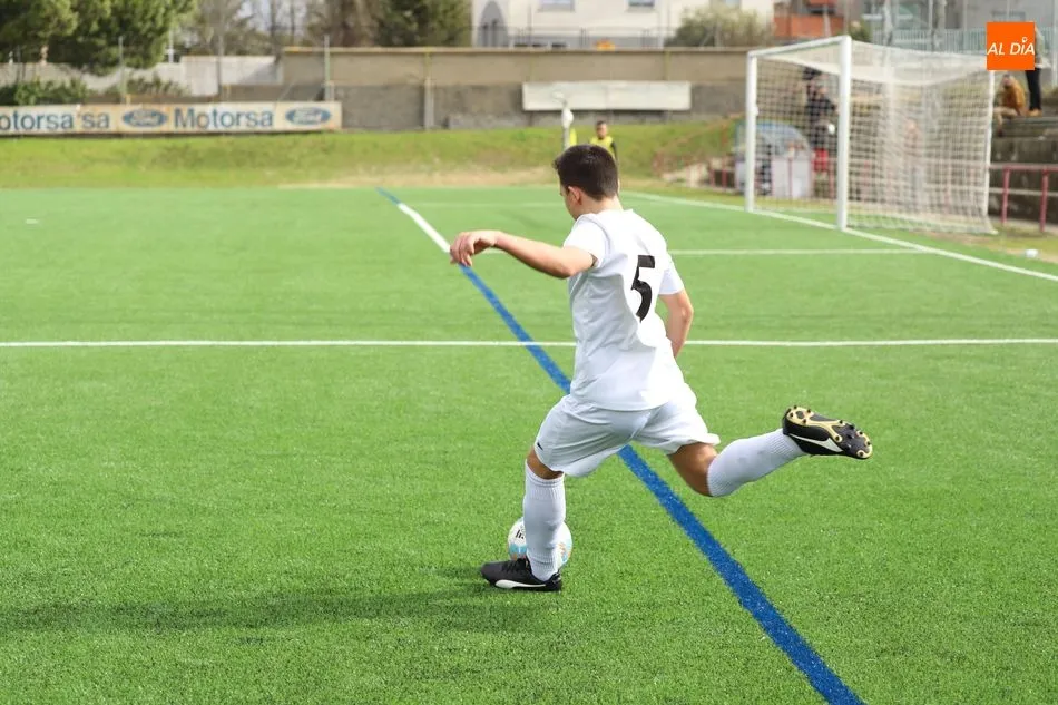 Foto 7 - El Salamanca UDS &lsquo;C&rsquo; &ndash;&nbsp;Alba de Tormes de Tercera Infantil, un partido de casi 300 goles