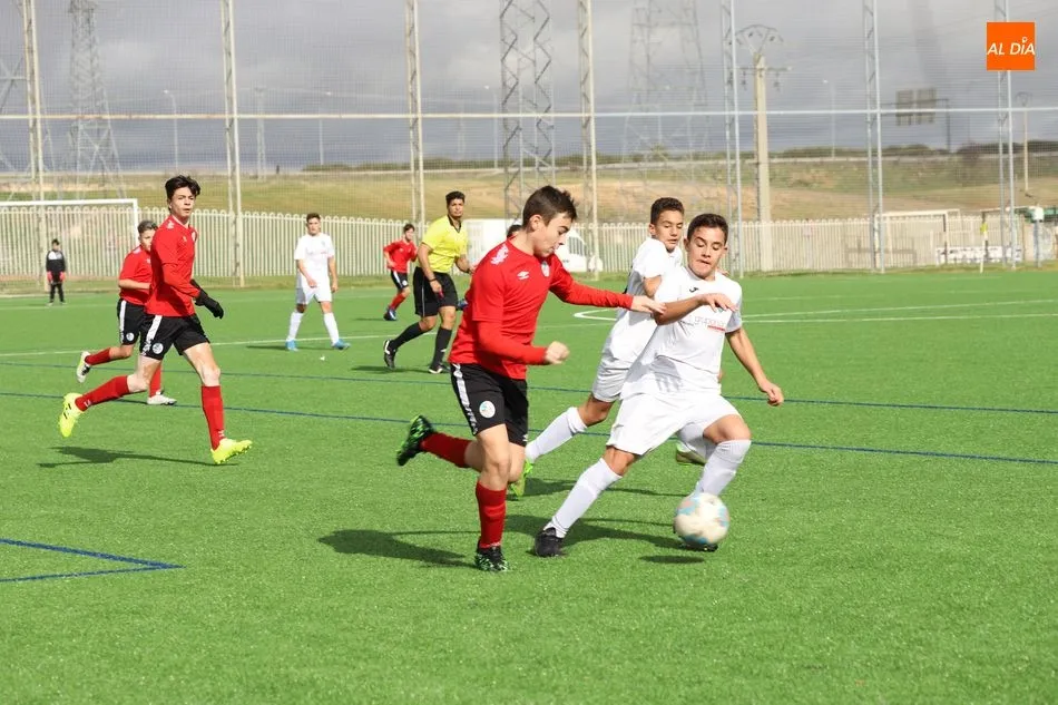 Foto 4 - El Salamanca UDS &lsquo;C&rsquo; &ndash;&nbsp;Alba de Tormes de Tercera Infantil, un partido de casi 300 goles