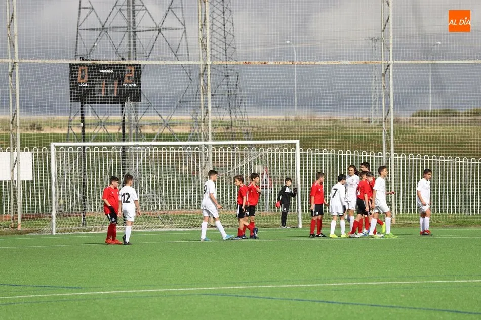 Foto 3 - El Salamanca UDS &lsquo;C&rsquo; &ndash;&nbsp;Alba de Tormes de Tercera Infantil, un partido de casi 300 goles
