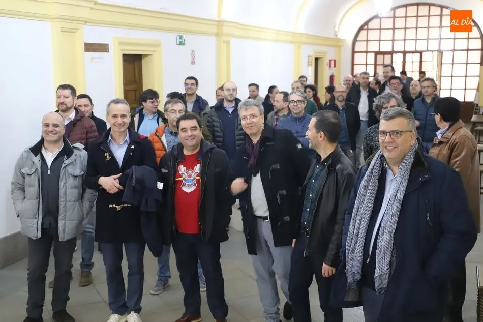 Foto 7 - Reencuentro de antiguos alumnos del Colegio Maestro &Aacute;vila