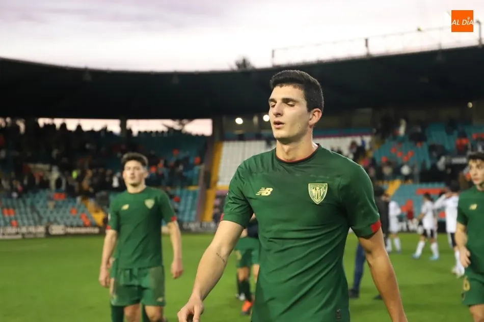 Foto 9 - El Salamanca UDS saca una versi&oacute;n fiera para empatar con el Bilbao Athletic (1-1)