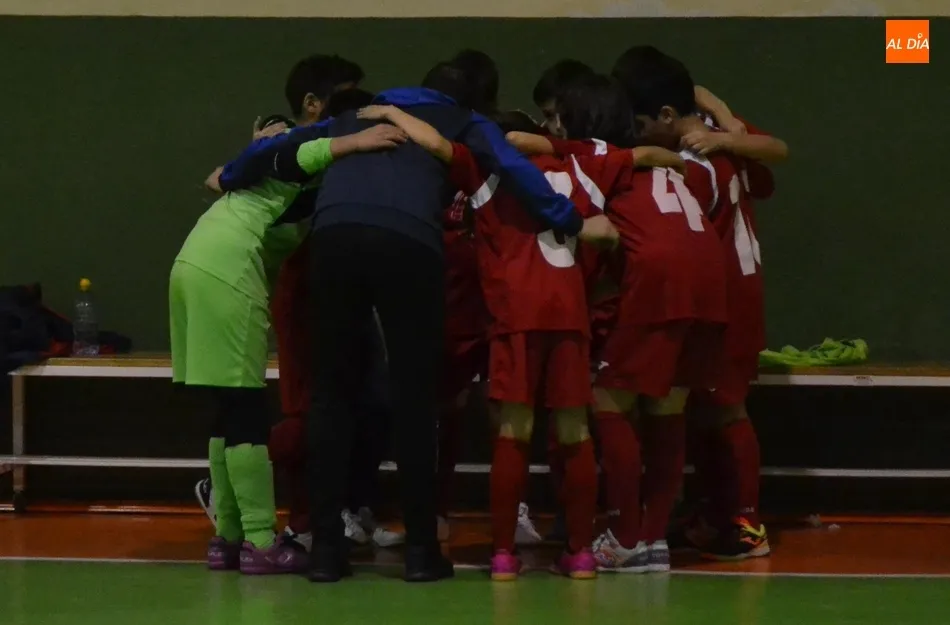 Foto 8 - #M [1|2 FEB] El Cadete A y el Infantil del III Columnas dan buena cuenta de La Ba&ntilde;eza  