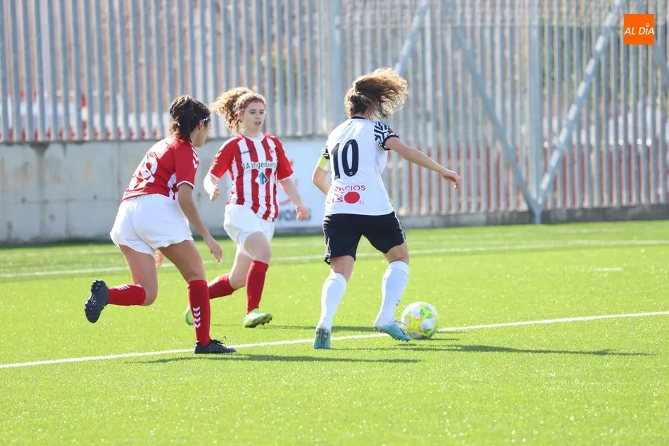 Foto 4 - Goleada del Salamanca UDS Femenino al San P&iacute;o X para recuperar sensaciones (7-2)