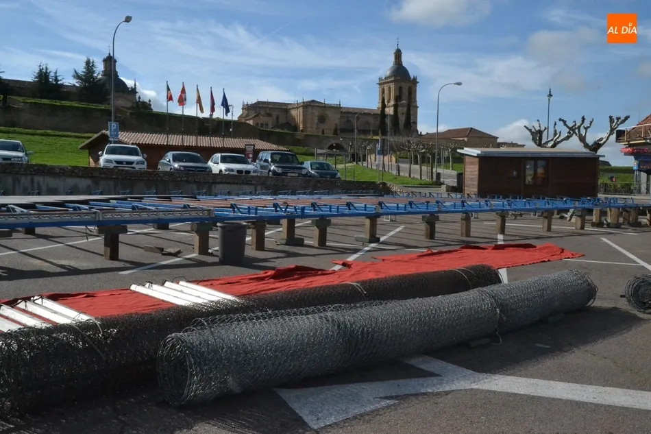 Foto 3 - Los coches chocones llegan al parking del Mercado de Abastos  