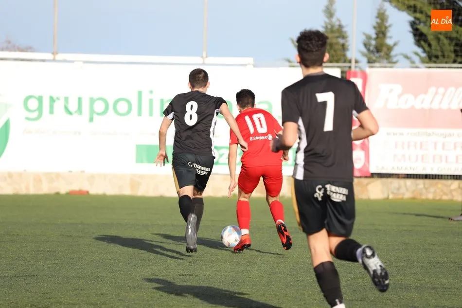 Foto 11 - Resultados, clasificaciones e im&aacute;genes del f&uacute;tbol base regional