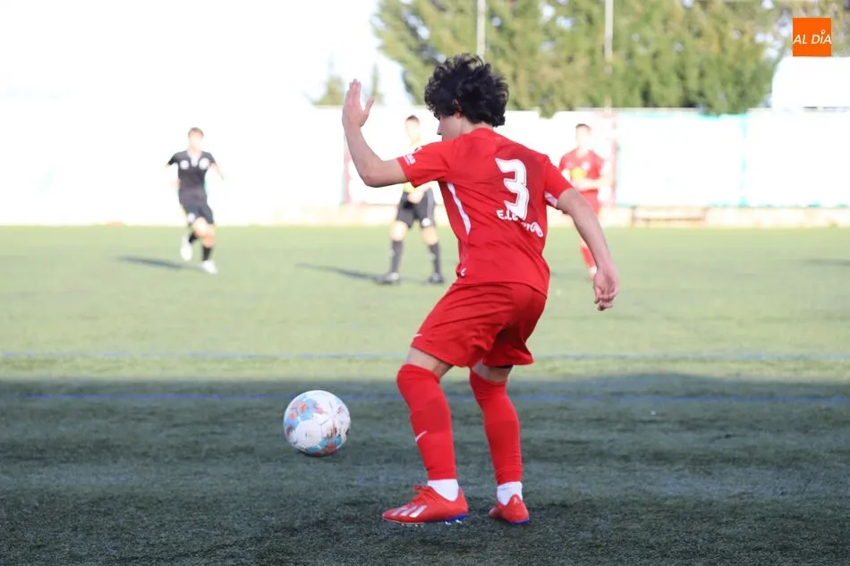 Foto 10 - Resultados, clasificaciones e im&aacute;genes del f&uacute;tbol base regional