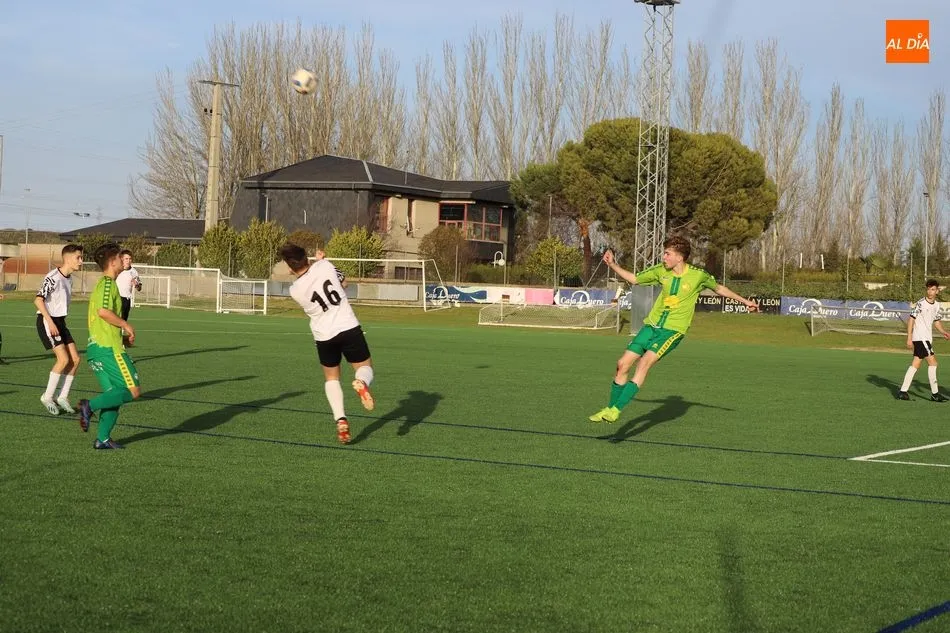 Foto 7 - Resultados, clasificaciones e im&aacute;genes del f&uacute;tbol base provincial  