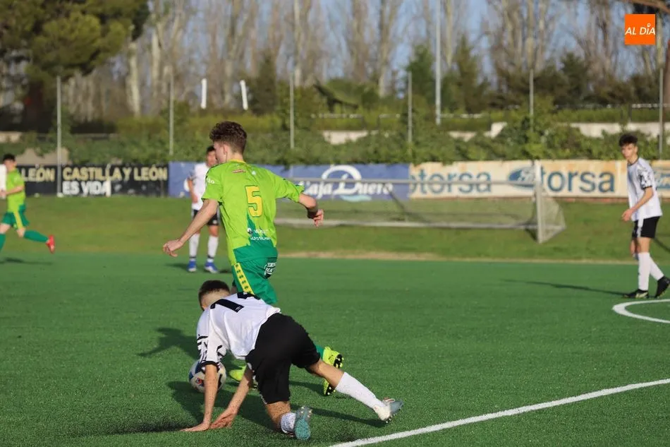 Foto 2 - Resultados, clasificaciones e im&aacute;genes del f&uacute;tbol base provincial  