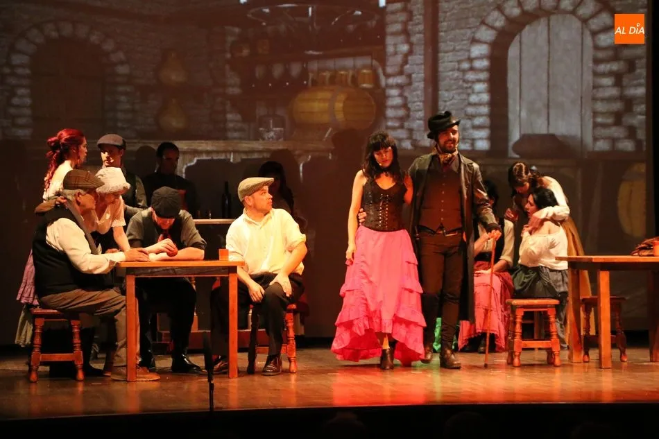 Foto 5 - El Colectivo Teatro Telar de B&eacute;jar opta a uno de los premios importantes con &lsquo;Oliver Twist, el...