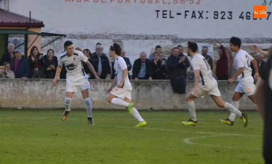 Foto 8 - El Ciudad Rodrigo le pone suspense pero acaba logrando una merecid&iacute;sima victoria ante el Betis  
